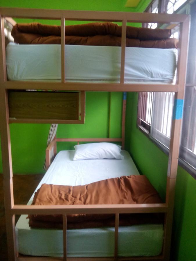My Family Hostel เชียงใหม่ ภายนอก รูปภาพ